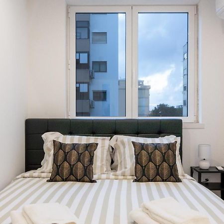 Stylish Apartment W/ River View By Lovelystay Oeiras Luaran gambar