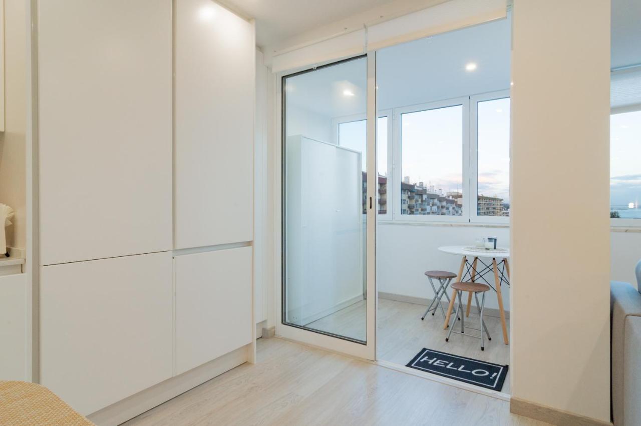 Stylish Apartment W/ River View By Lovelystay Oeiras Luaran gambar