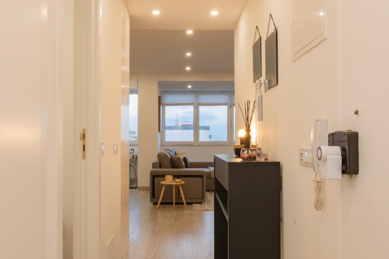 Stylish Apartment W/ River View By Lovelystay Oeiras Luaran gambar